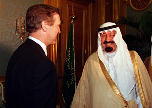 U.S. Secretary of Defense William S. Cohen (left) meets with First Deputy Prime Minister His Royal Highness Crown Prince Abdullah in Jeddah, Saudi Arabia, on June 15, 1997. Photo: U.S. Department of Defense. 